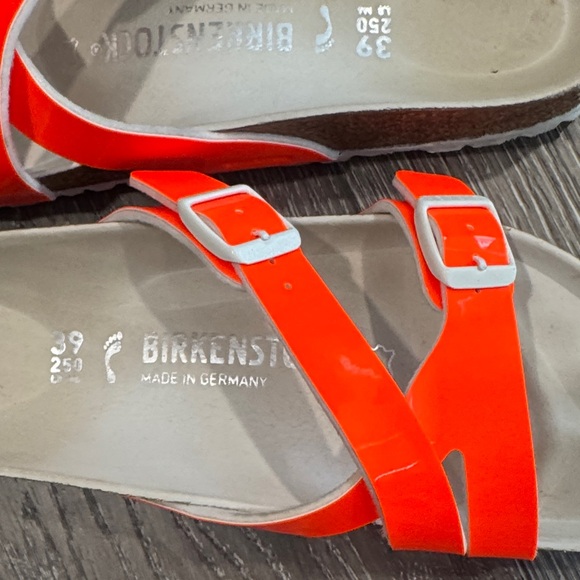 Birkenstock women’s Orange Sandals with Buckles - Picture 2 of 4